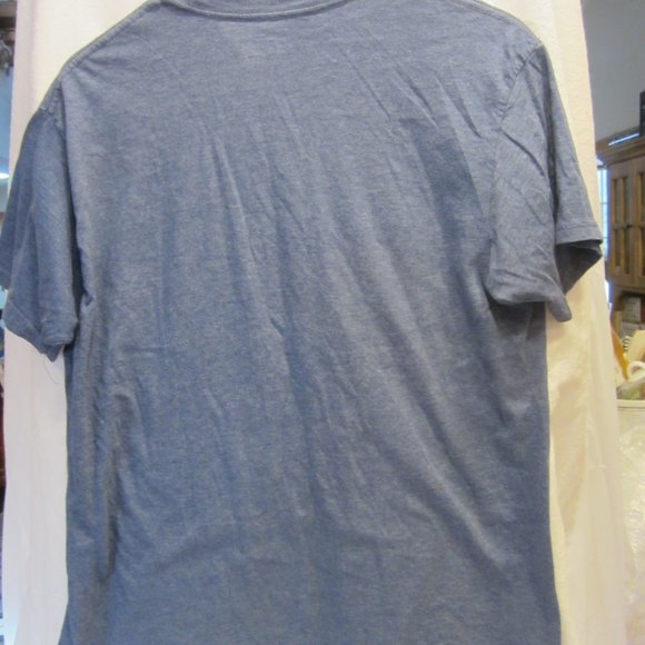 MARVEL CAPTAIN AMERICA SHIELD GRAPHIC TEE, BLUE SHIRT, LARGE - Picture 3 of 4